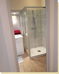 la salle d'eau ouest de la Cardline